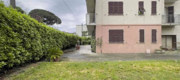 6-Zimmer Wohnung in Sarzana, Italy, Nr. 36006 82
