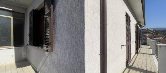 6-Zimmer Wohnung in Sarzana, Italy, Nr. 36006 95