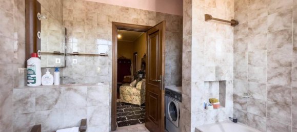 6-Zimmer Wohnung in Sarzana, Italy, Nr. 36006 35