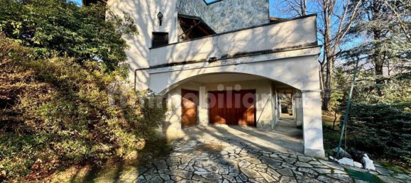 3 bedrooms Villa in Graglia, Italy No. 136923 36