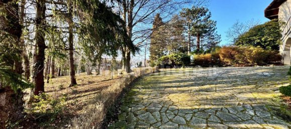 3 bedrooms Villa in Graglia, Italy No. 136923 32