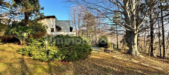 3 bedrooms Villa in Graglia, Italy No. 136923 9