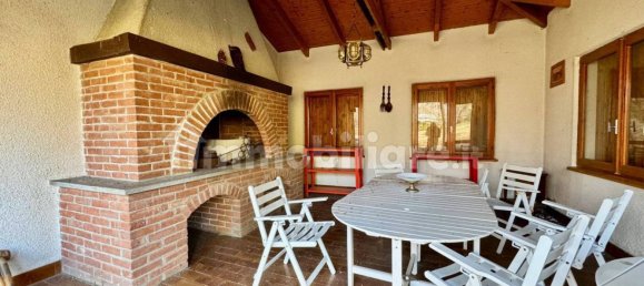 3 bedrooms Villa in Graglia, Italy No. 136923 14