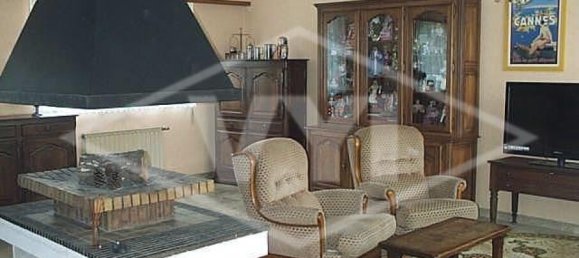 Дом с 3 спальнями в Комб-ла-Виль, Франция № 317328 2