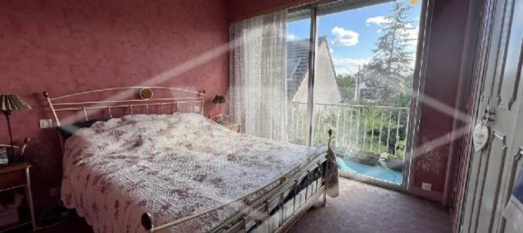 Дом с 3 спальнями в Комб-ла-Виль, Франция № 317328 8