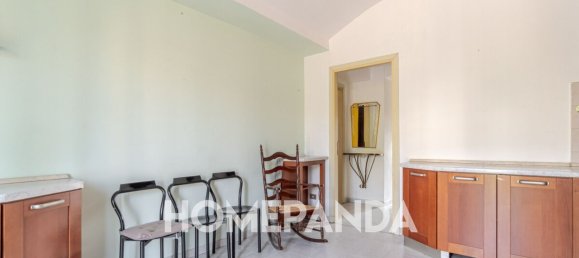3 rooms Apartment in Turin, Italy No. 315869 9
