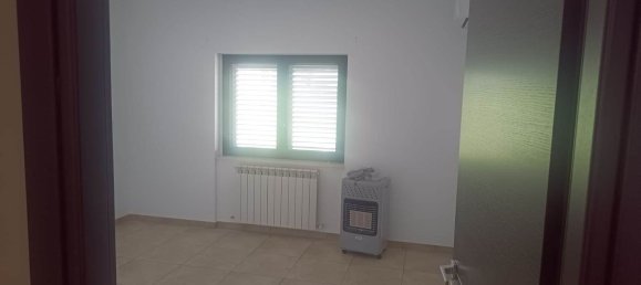 7 غرف نوم شقة في Rovito, Italy رقم 375227 17