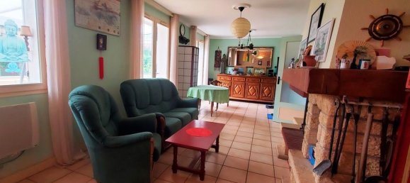 4 bedrooms House in Saint-Jean-de-Braye, France No. 239274 2