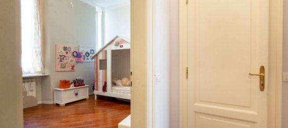 6 rooms Apartment in Milan, Italy No. 378794 17