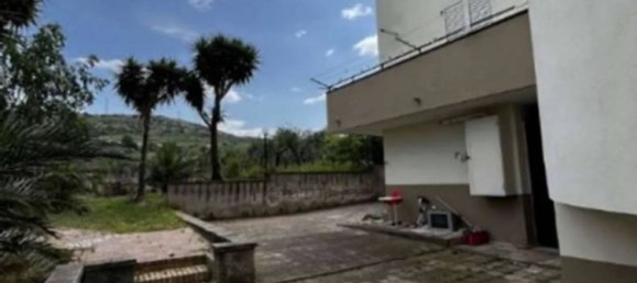 3 Schlafzimmer Wohnung in Battipaglia, Italy, Nr. 225030 12