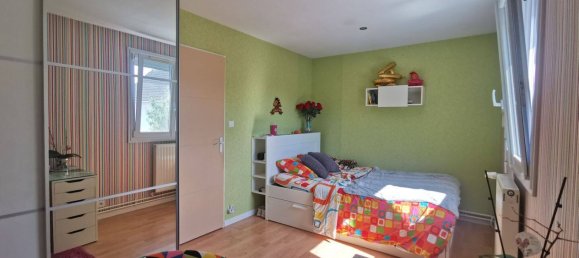 Casa de 5 dormitorios en Cesson, France No. 328057 10