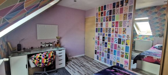 Casa de 5 dormitorios en Cesson, France No. 328057 8