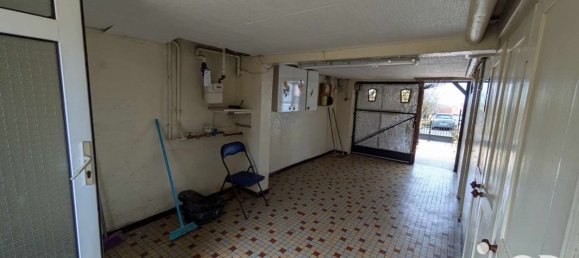 3 bedrooms House in Moyeuvre-Grande, France No. 68641 32