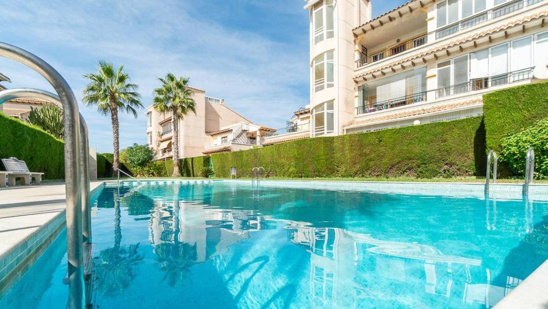 2 غرف نوم بنغالو في Alicante, Spain رقم 249869