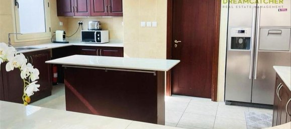 Villa T4 em Al Hamra Village, UAE N.º 34956 10