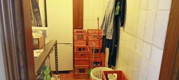 4 rooms House in Capannori, Italy No. 192436 20