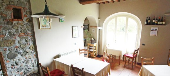 4 rooms House in Capannori, Italy No. 192436 21