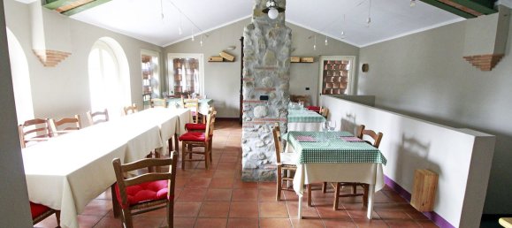 4 rooms House in Capannori, Italy No. 192436 23