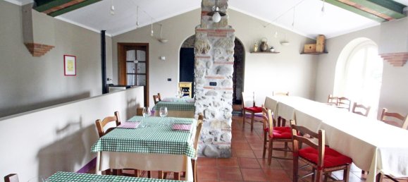 4 rooms House in Capannori, Italy No. 192436 24