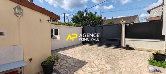 Casa de 3 dormitorios en Argenteuil, France No. 179751 13