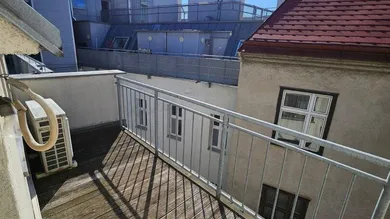 3-Zimmer Doppelhaus in Alsergrund, Austria, Nr. 253099