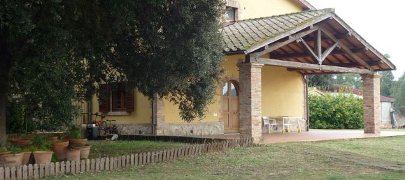 10 rooms House in Grosseto, Italy No. 131101 2