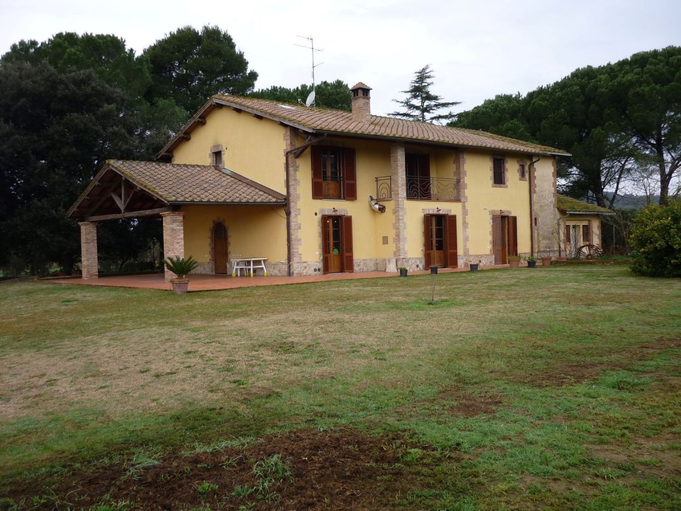 10 rooms House in Grosseto, Italy No. 131101