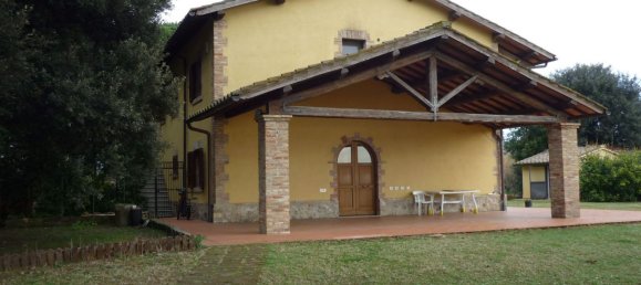 10 rooms House in Grosseto, Italy No. 131101 3