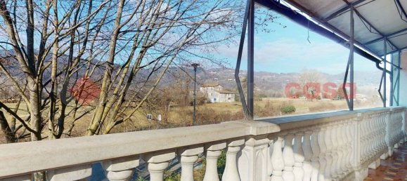 Casa de 4 dormitorios en Barga, Italy No. 230256 17