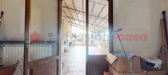 Casa de 4 dormitorios en Barga, Italy No. 230256 20