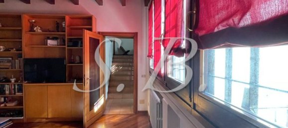 6 غرف نوم منزل في Mantua, Italy رقم 361225 19