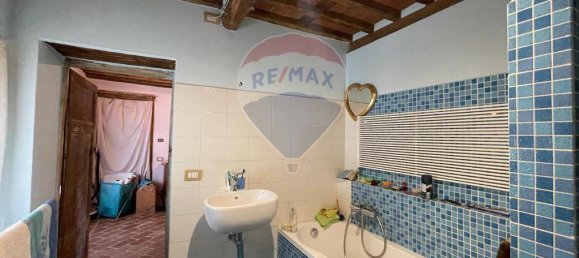 3 Schlafzimmer Villa in Villa Basilica, Italy, Nr. 108991 14