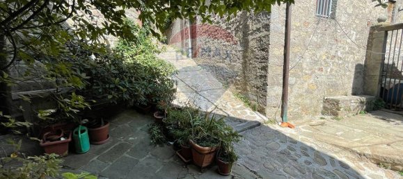 3 Schlafzimmer Villa in Villa Basilica, Italy, Nr. 108991 18