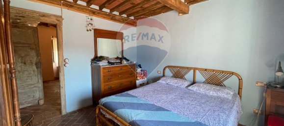 3 Schlafzimmer Villa in Villa Basilica, Italy, Nr. 108991 9