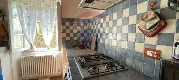 3 Schlafzimmer Villa in Villa Basilica, Italy, Nr. 108991 26