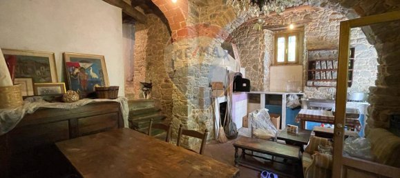 3 Schlafzimmer Villa in Villa Basilica, Italy, Nr. 108991 28