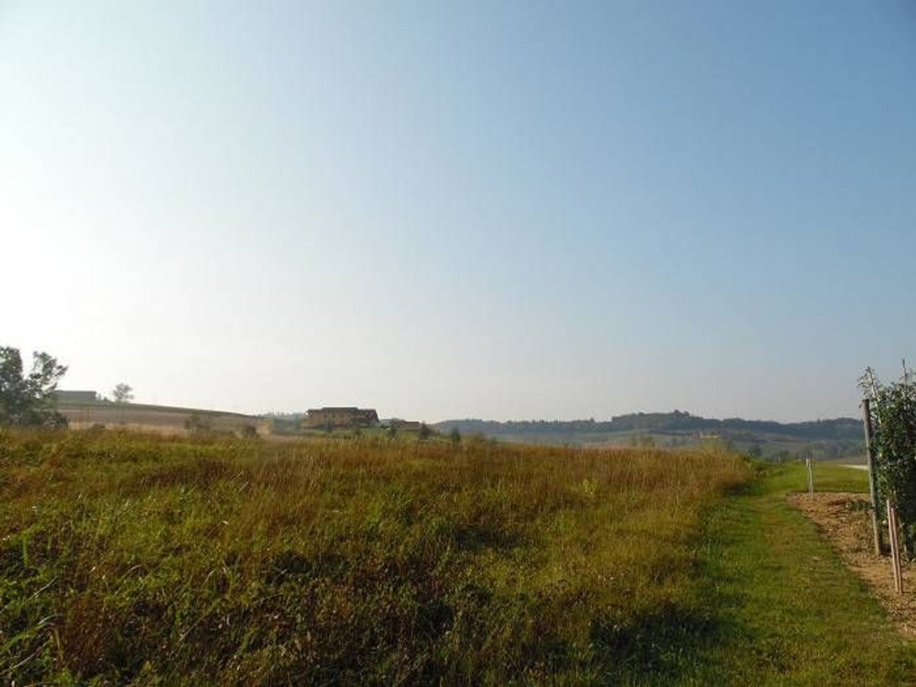 3670m² Land in Moncalvo, Italy No. 128216