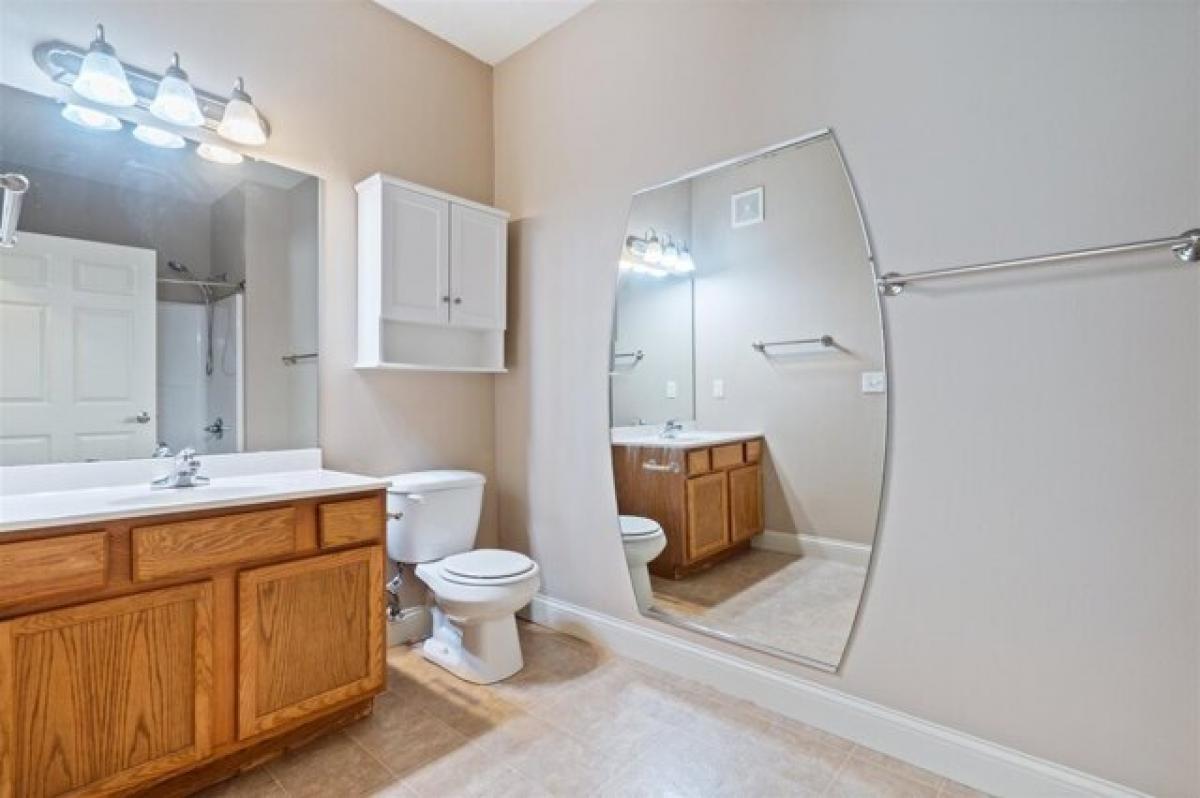 3 bedrooms House in Iowa City, USA No. 372001