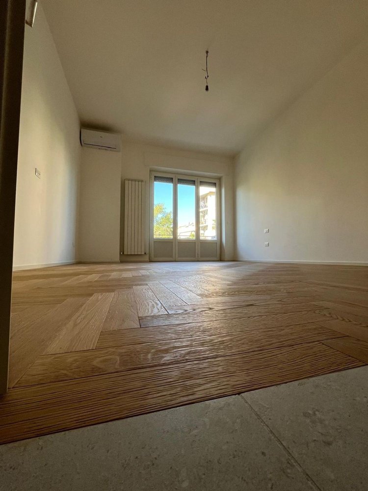 3 غرف نوم شقة في Pescara, Italy رقم 348042