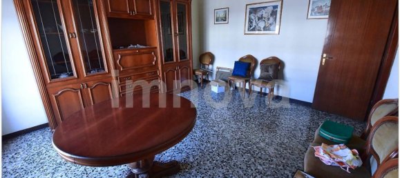 3 Schlafzimmer Haus in Seveso, Italy, Nr. 132437 4
