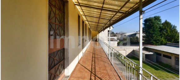 3 Schlafzimmer Haus in Seveso, Italy, Nr. 132437 13