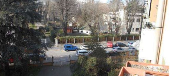 Квартира с 2 комнатами в Милан, Италия № 246435 3