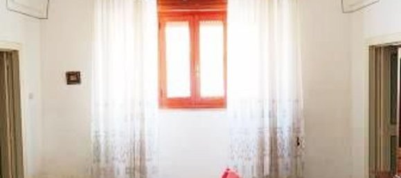 Casa de 8 habitaciónes en Mesagne, Italy No. 125755 7