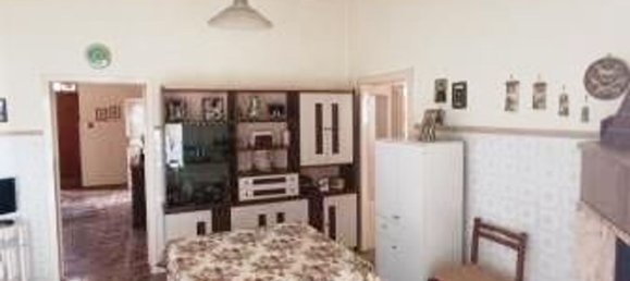 Casa de 8 habitaciónes en Mesagne, Italy No. 125755 10