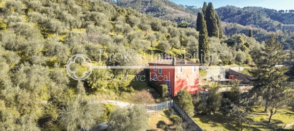 3 غرف نوم فيلا في Massarosa, Italy رقم 143020 29