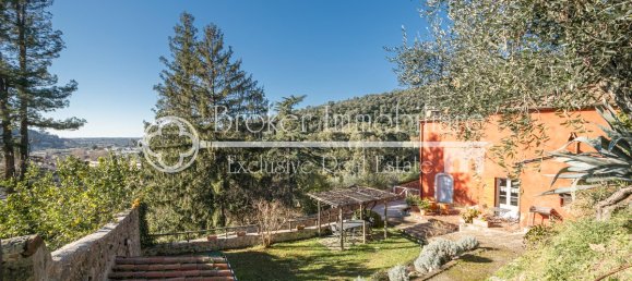 3 غرف نوم فيلا في Massarosa, Italy رقم 143020 3