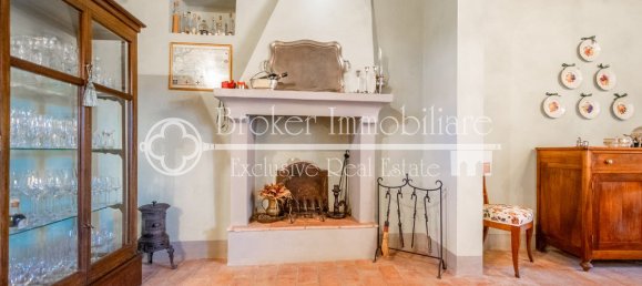 3 غرف نوم فيلا في Massarosa, Italy رقم 143020 10