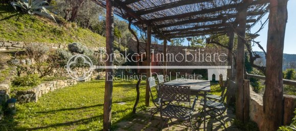 3 غرف نوم فيلا في Massarosa, Italy رقم 143020 43