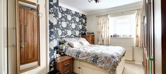 3 bedrooms House in Hayes, United Kingdom No. 5044 12