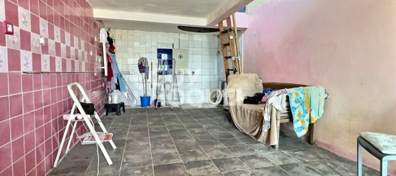 1 bedroom Duplex in Marseille, France No. 334838 3